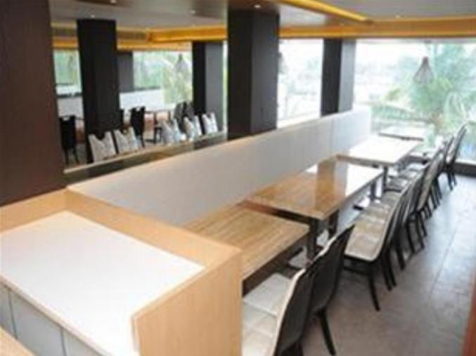 Royal Inn Ankleshwar Exterior foto