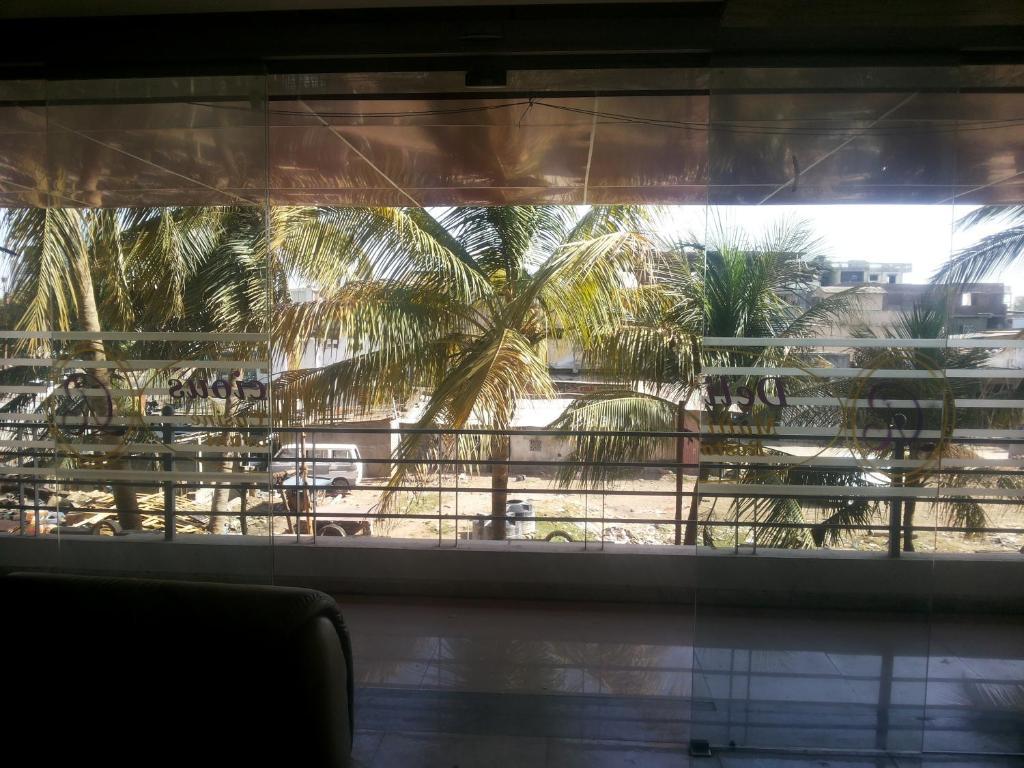 Royal Inn Ankleshwar Exterior foto