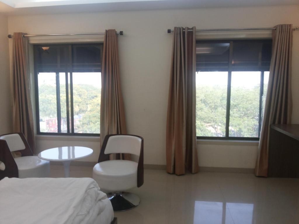 Royal Inn Ankleshwar Exterior foto
